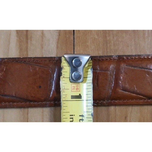 Trafalgar Leather Embossed Belt Size 36 Cognac Solid Brass Buckle Made in USA - Picture 4 of 10